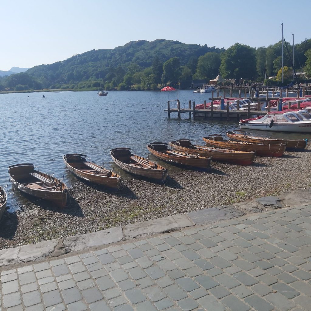 Once returning to town, we’d definitely recommend a bite to eat at the Waterhead Café. Scrumptous food and jaw-dropping lakeside panoramas, I could chill here all day